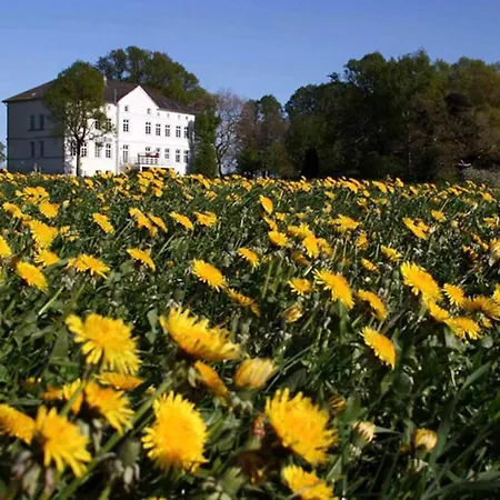 Herrenhaus App.04 Blengow